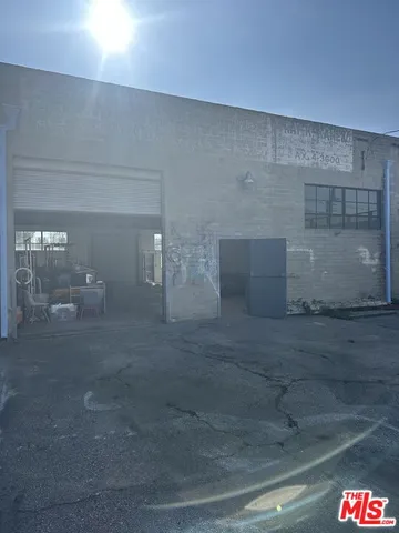 $1,499,000 | 2411 Exposition Place, Los Angeles, CA 90018