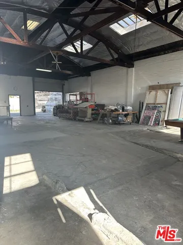 $1,499,000 | 2411 Exposition Place, Los Angeles, CA 90018