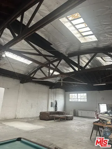 $1,499,000 | 2411 Exposition Place, Los Angeles, CA 90018