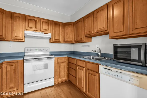 $355,000 | 1 Scenic Drive, Unit 511, Highlands, NJ 07732
