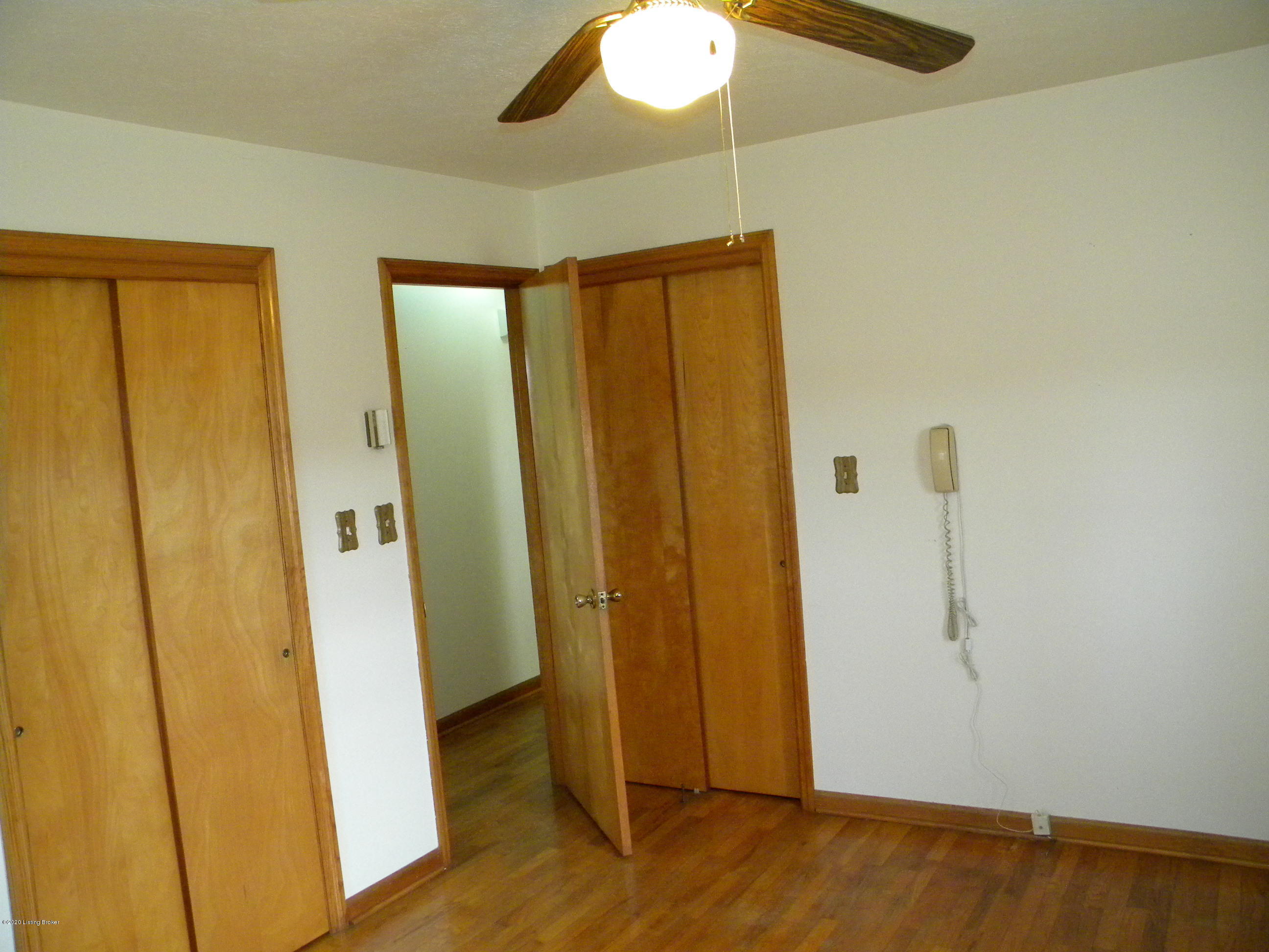 9484 Mt Eden Road Waddy, KY 40076 - Photo 42 of 63 DSCN4510
