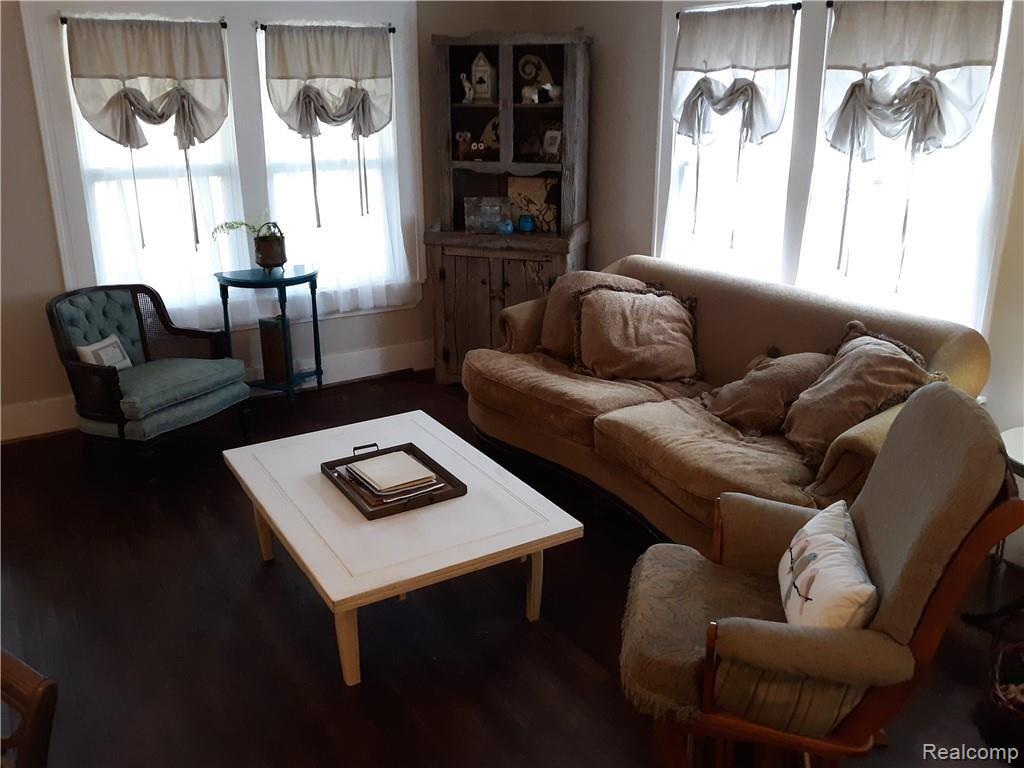 9725 Ellis Road Clarkston, MI 48348 - Photo 9 of 44 20190418_141914.jpg