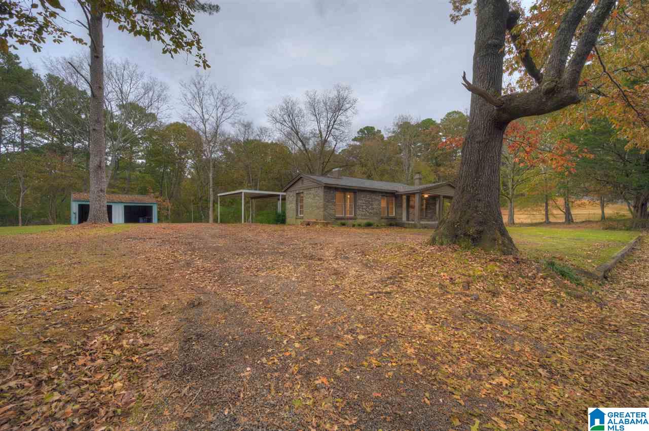 134 Minor Road Gardendale, AL 35071 - Photo 3 of 21