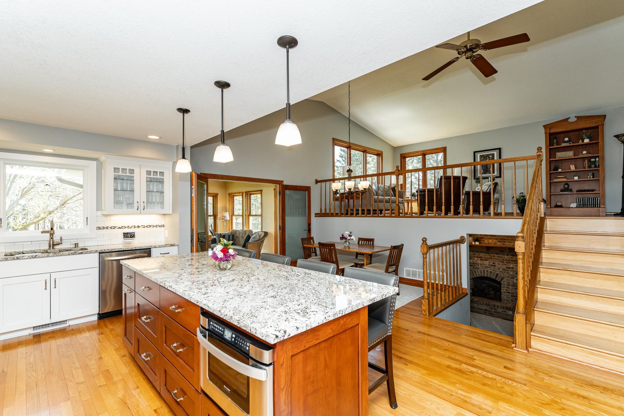 2672 Daybreak Court Southeast Rochester, MN 55904 - Photo 9 of 58