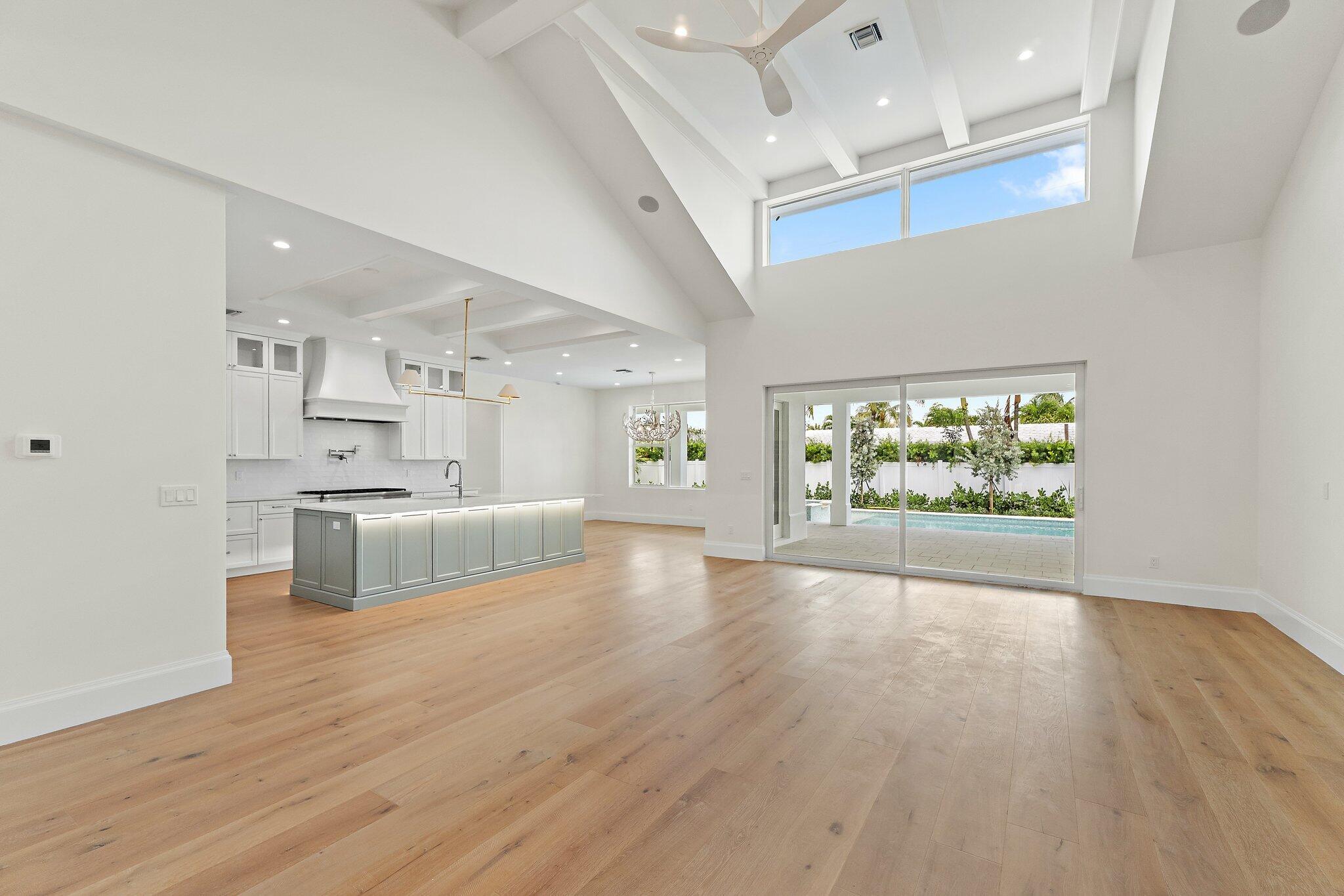 131 Dory Road South North Palm Beach, FL 33408 - Photo 5 of 80 Great Room 3