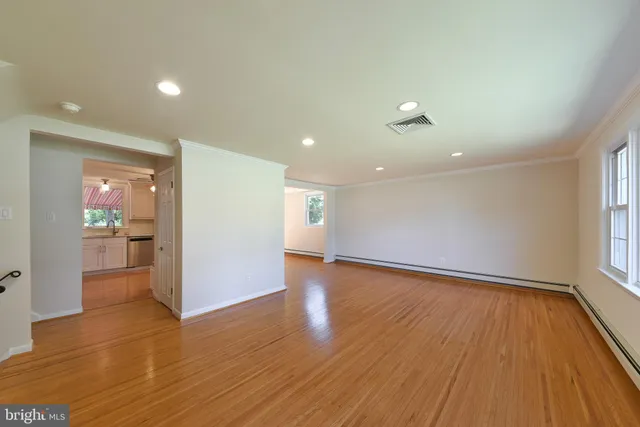 $599,000 | 2106 Carolton Way, Flourtown, PA 19031