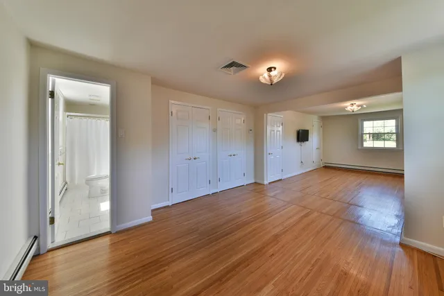 $599,000 | 2106 Carolton Way, Flourtown, PA 19031