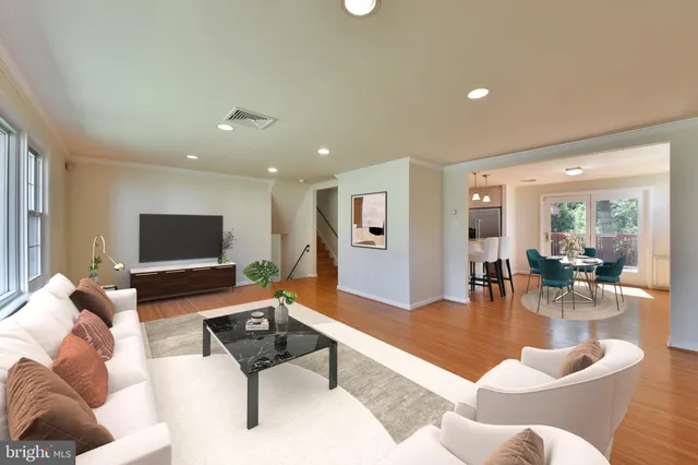 $599,000 | 2106 Carolton Way, Flourtown, PA 19031