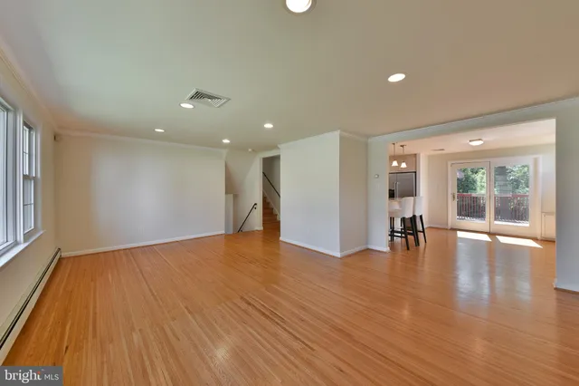 $599,000 | 2106 Carolton Way, Flourtown, PA 19031