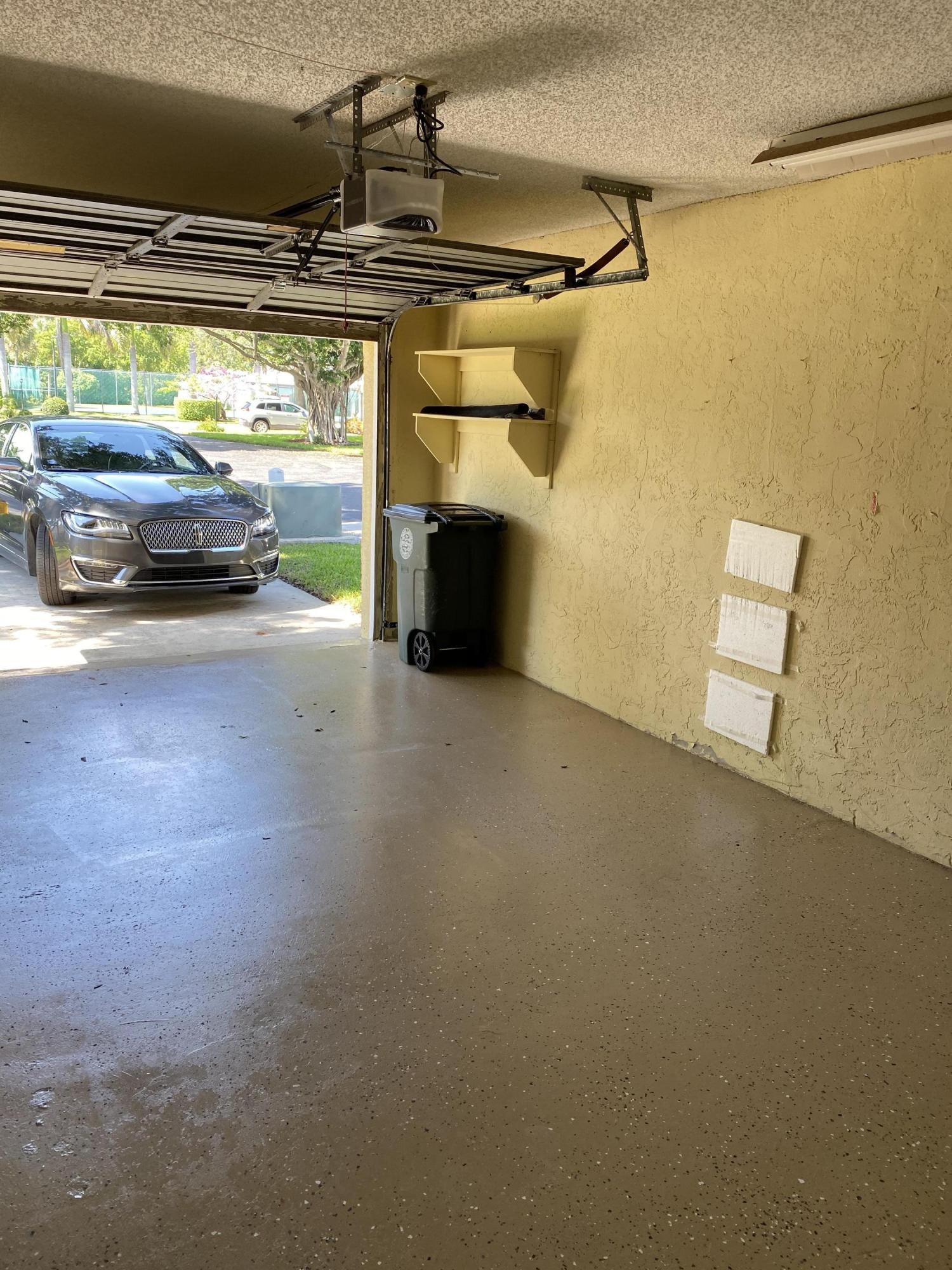 500 Southwest 1st Street Boca Raton, FL 33432 - Photo 29 of 29 Garage