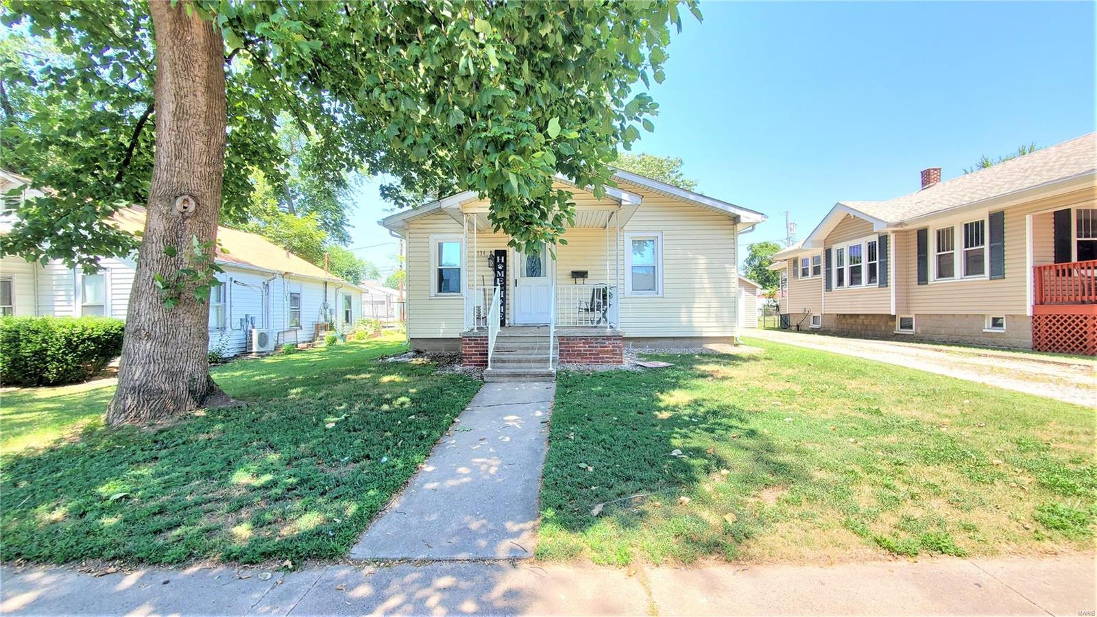 134 East 7th Street Roxana, IL 62084 - Photo 1 of 11 Gallery Image 1