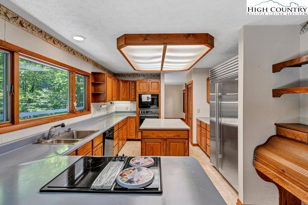 358 Devonwood Drive Boone, NC 28607 - Photo 15 of 50