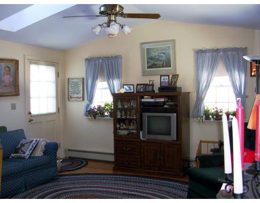 22 Slayton Road Melrose, MA 02176 - Photo 3 of 6 Gallery Image 3