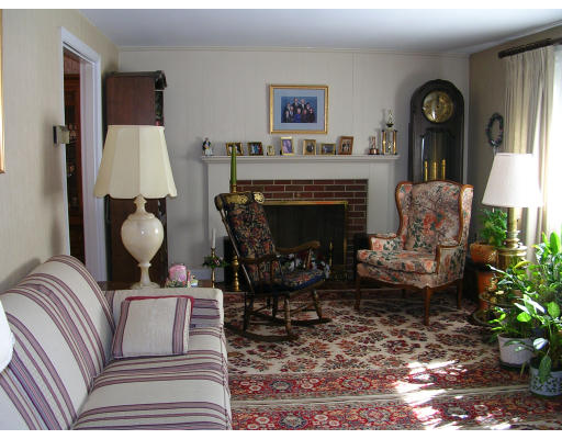 22 Slayton Road Melrose, MA 02176 - Photo 6 of 6 Gallery Image 6