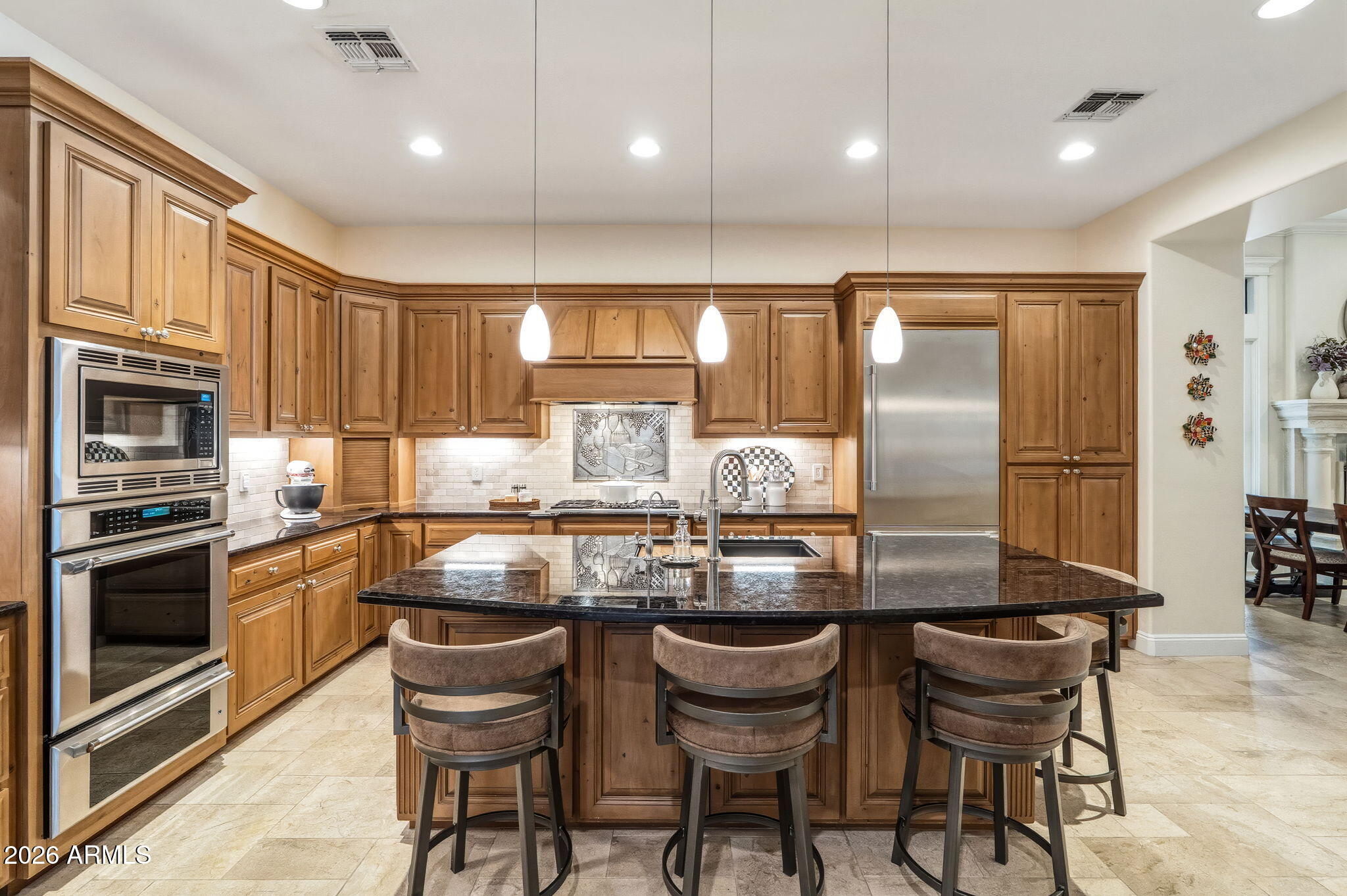 3450 East Pyrenees Pass Phoenix, AZ 85018 - Photo 17 of 55 Kitchen