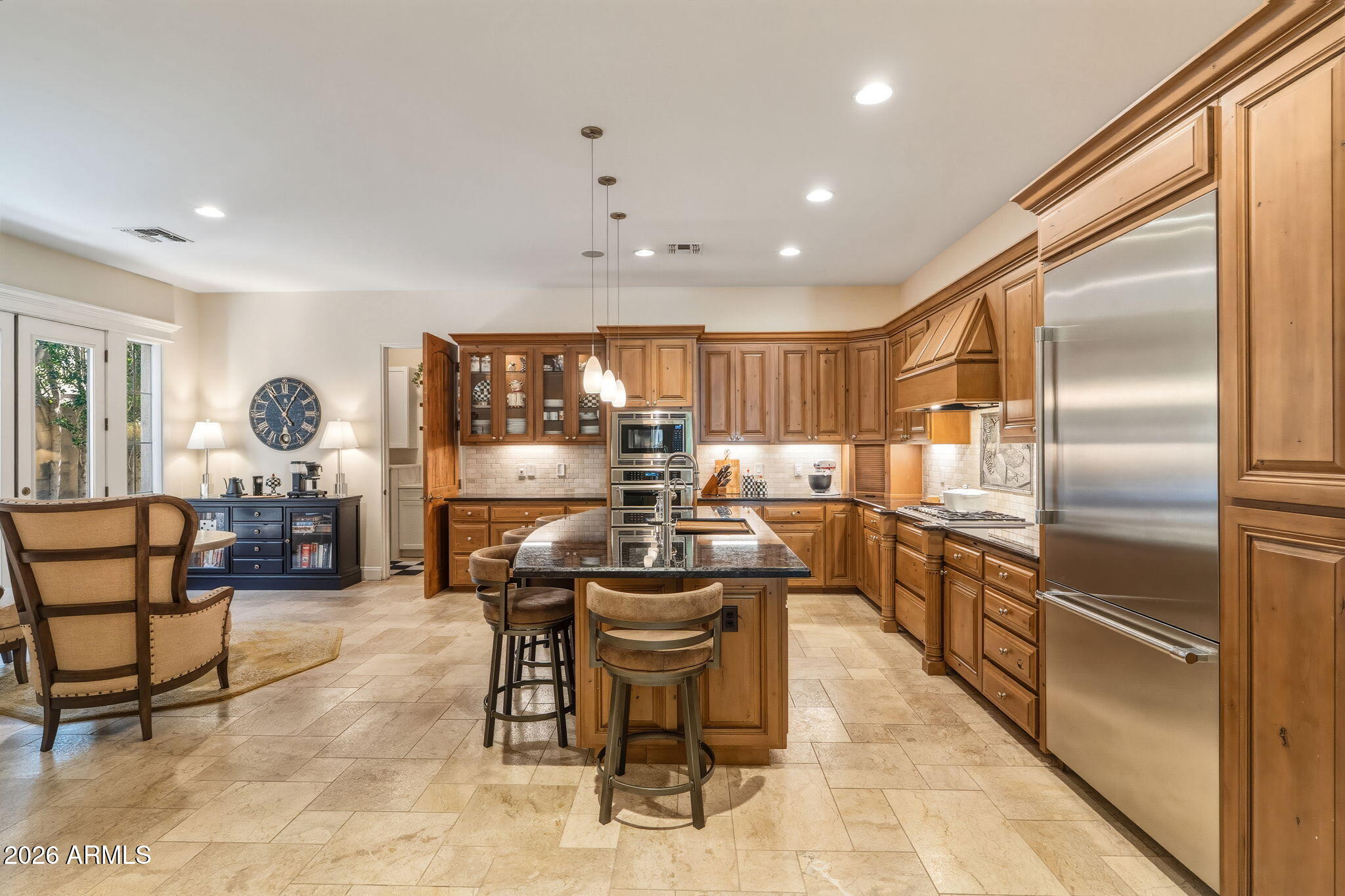 3450 East Pyrenees Pass Phoenix, AZ 85018 - Photo 18 of 55 Kitchen