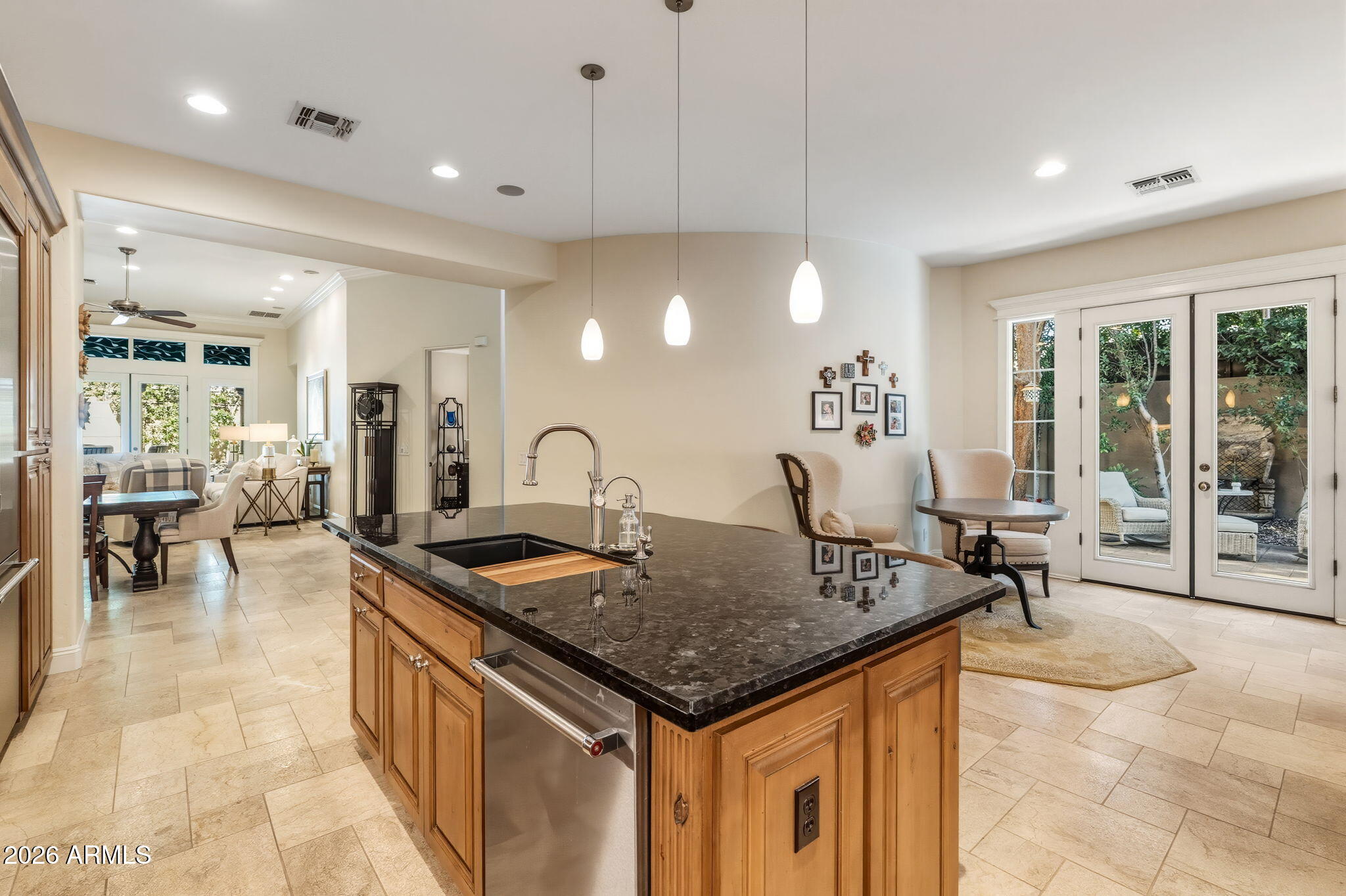3450 East Pyrenees Pass Phoenix, AZ 85018 - Photo 19 of 55 Kitchen