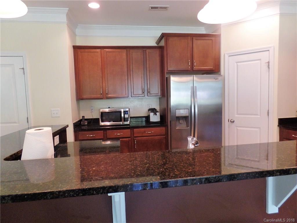 843 Rook Road Charlotte, NC 28216 - Photo 13 of 31
