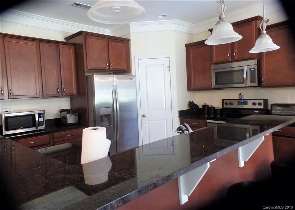 843 Rook Road Charlotte, NC 28216 - Photo 14 of 31