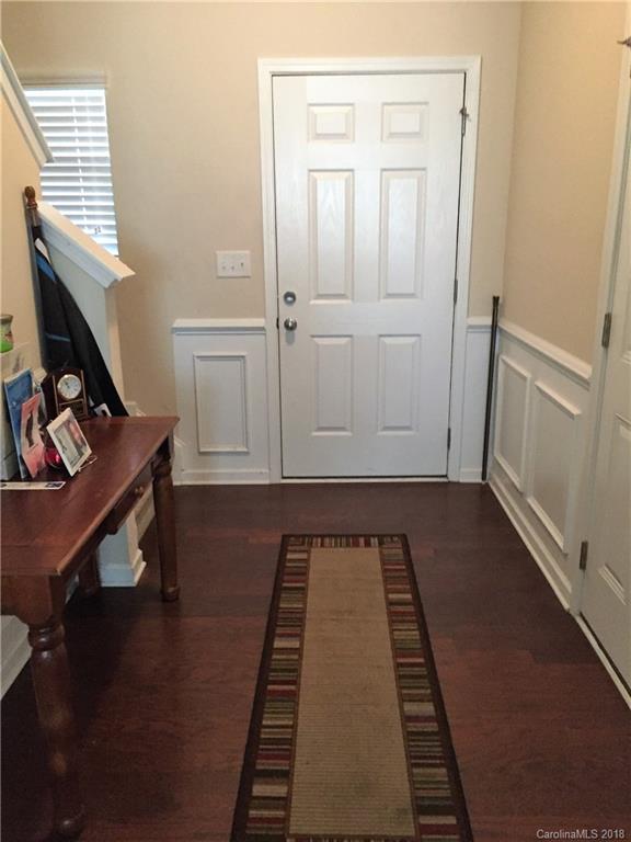 843 Rook Road Charlotte, NC 28216 - Photo 3 of 31