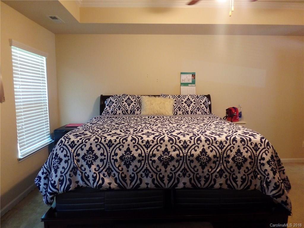 843 Rook Road Charlotte, NC 28216 - Photo 24 of 31