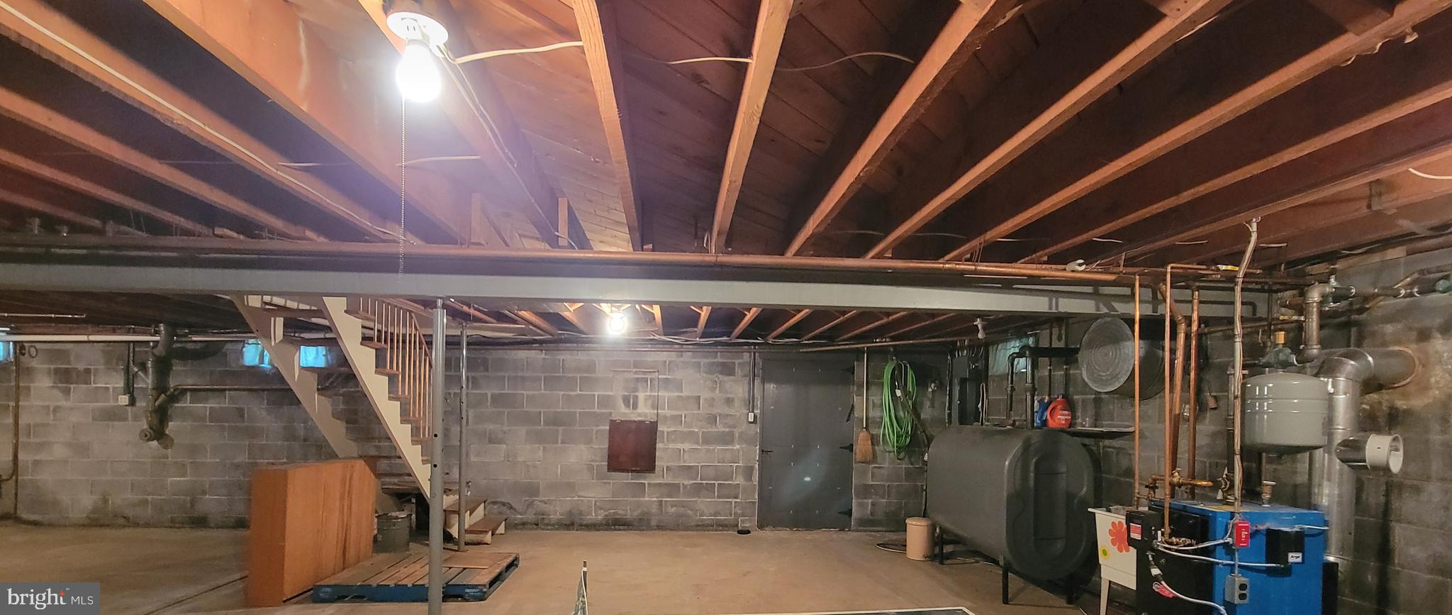 9341 Longswamp Road Mertztown, PA 19539 - Photo 17 of 41