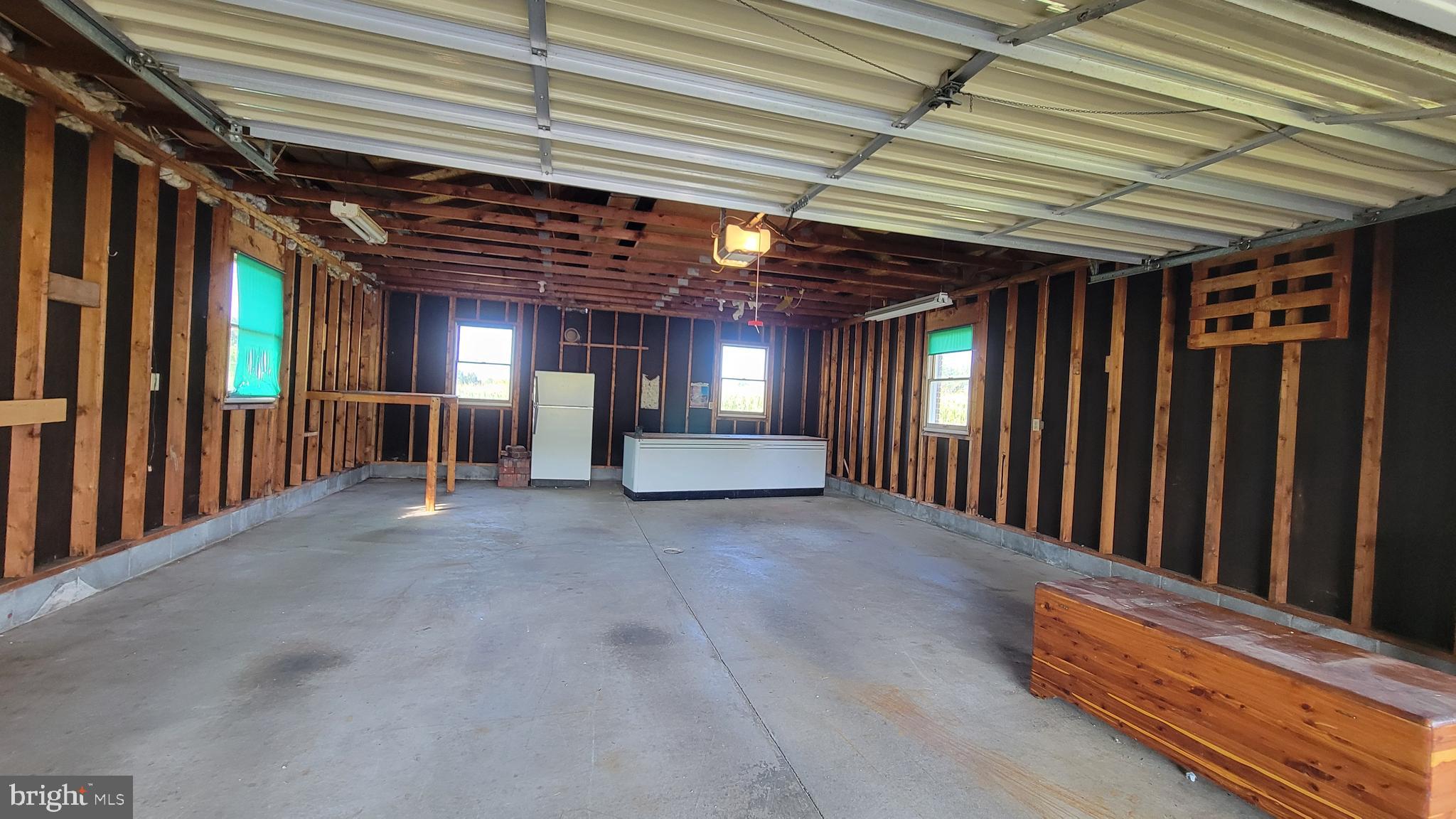 9341 Longswamp Road Mertztown, PA 19539 - Photo 23 of 41