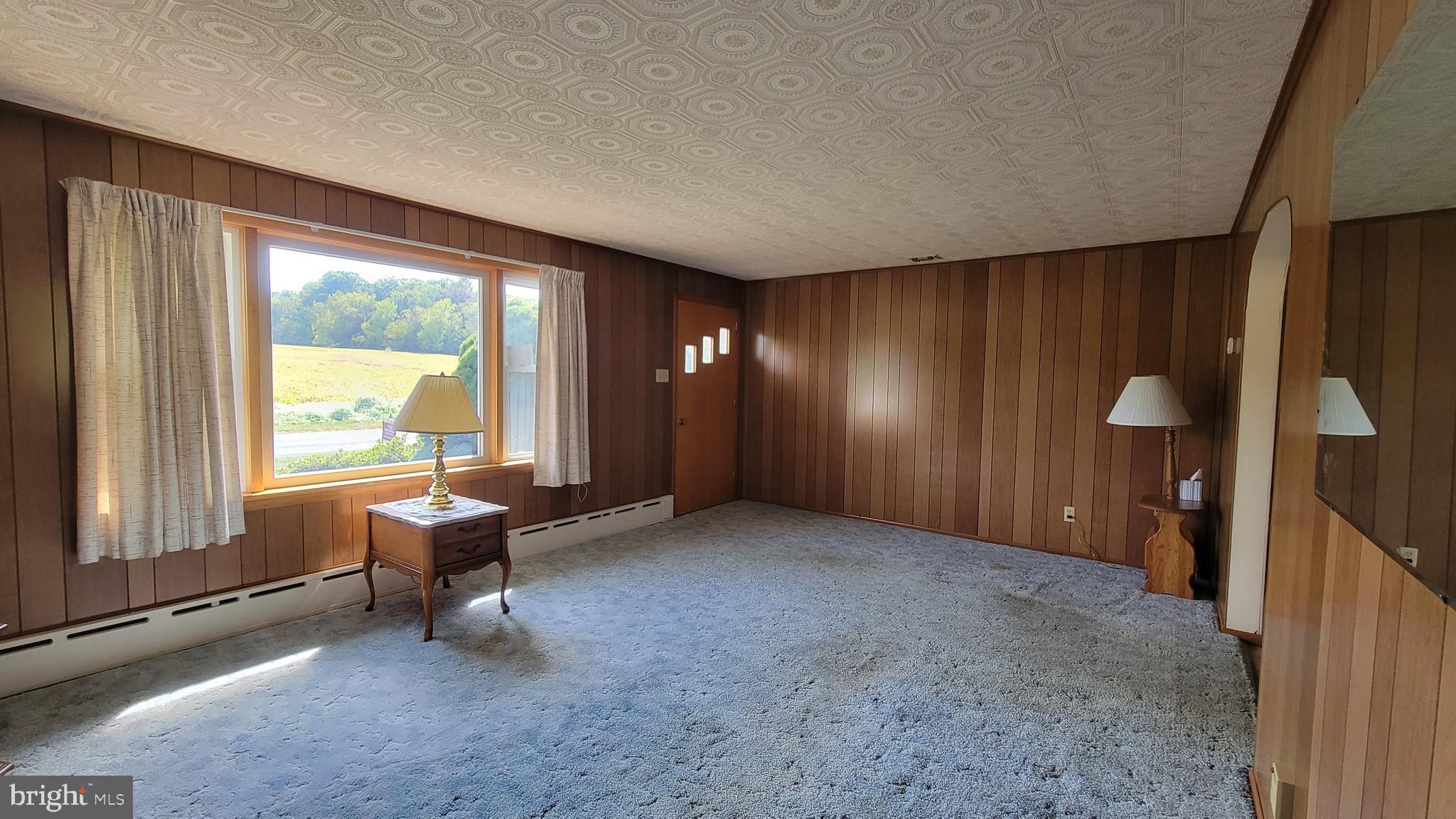 9341 Longswamp Road Mertztown, PA 19539 - Photo 7 of 41