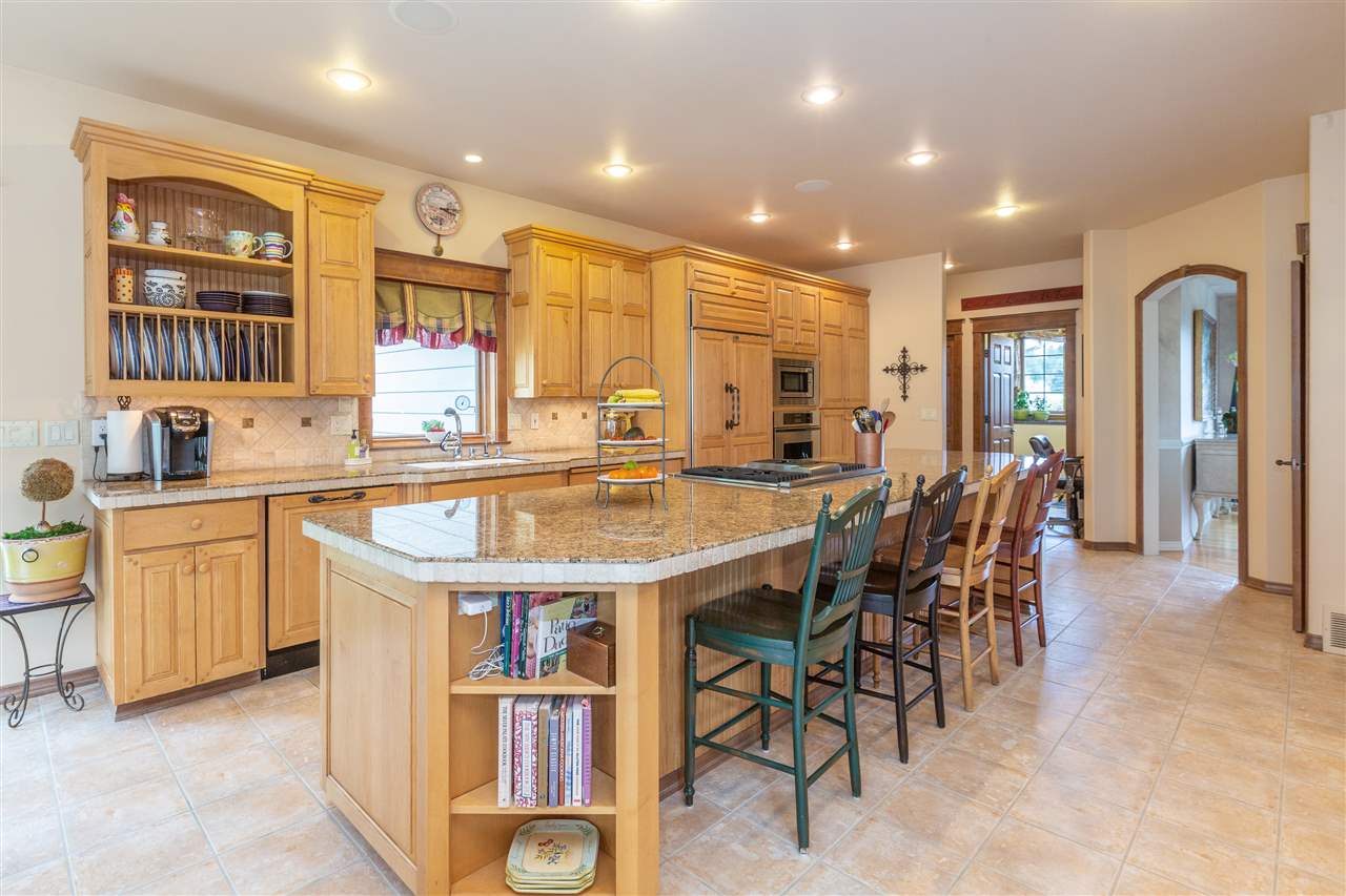 6820 South Regal Road Spokane, WA 99223 - Photo 11 of 38