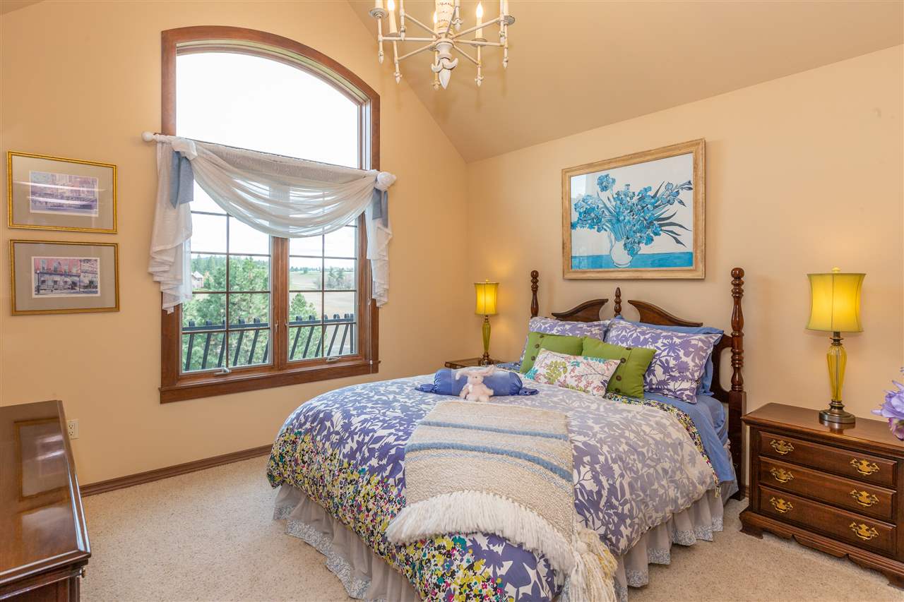 6820 South Regal Road Spokane, WA 99223 - Photo 26 of 38
