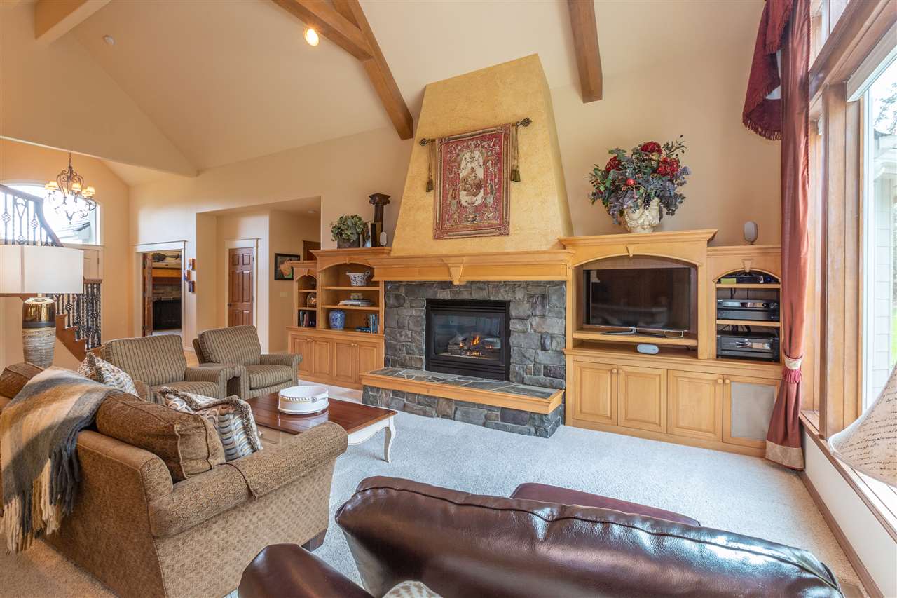 6820 South Regal Road Spokane, WA 99223 - Photo 8 of 38