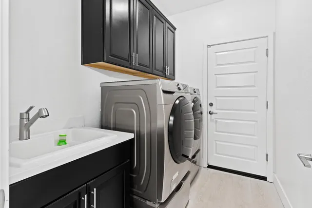 $689,950 | 12849 Knightsbrook Avenue, Rancho Cordova, CA 95742