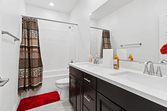 $689,950 | 12849 Knightsbrook Avenue, Rancho Cordova, CA 95742