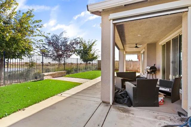 $689,950 | 12849 Knightsbrook Avenue, Rancho Cordova, CA 95742