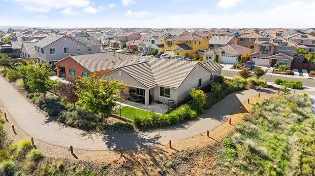 $689,950 | 12849 Knightsbrook Avenue, Rancho Cordova, CA 95742