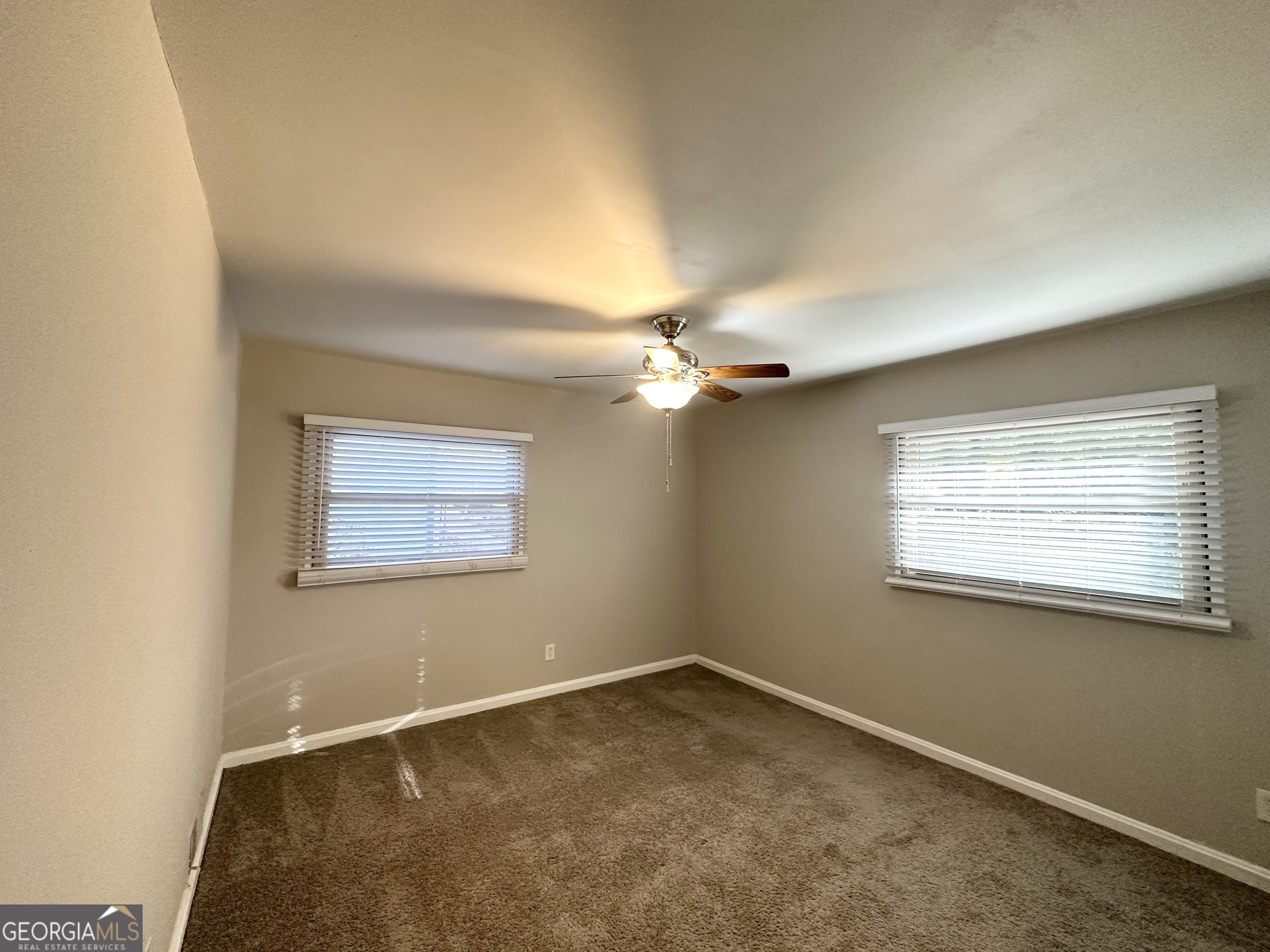 2228 Springdale Circle Southwest Atlanta, GA 30315 - Photo 9 of 15