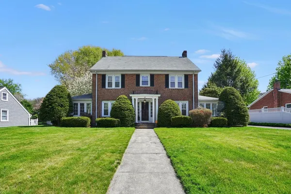 $635,000 | 35 Shefford Street, Springfield, MA 01107