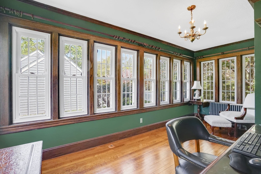35 Shefford Street Springfield, MA 01107 - Photo 27 of 42