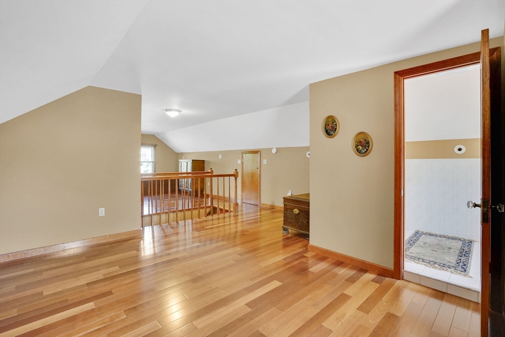 35 Shefford Street Springfield, MA 01107 - Photo 36 of 42