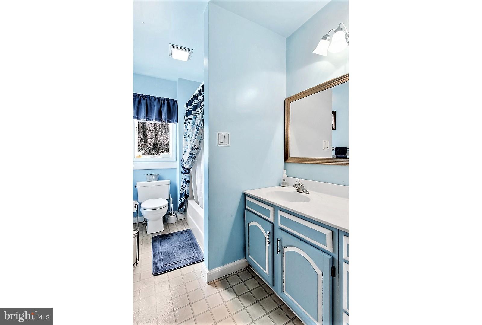 375 Racetrack Road Hanover, PA 17331 - Photo 20 of 25 Gallery Image 20