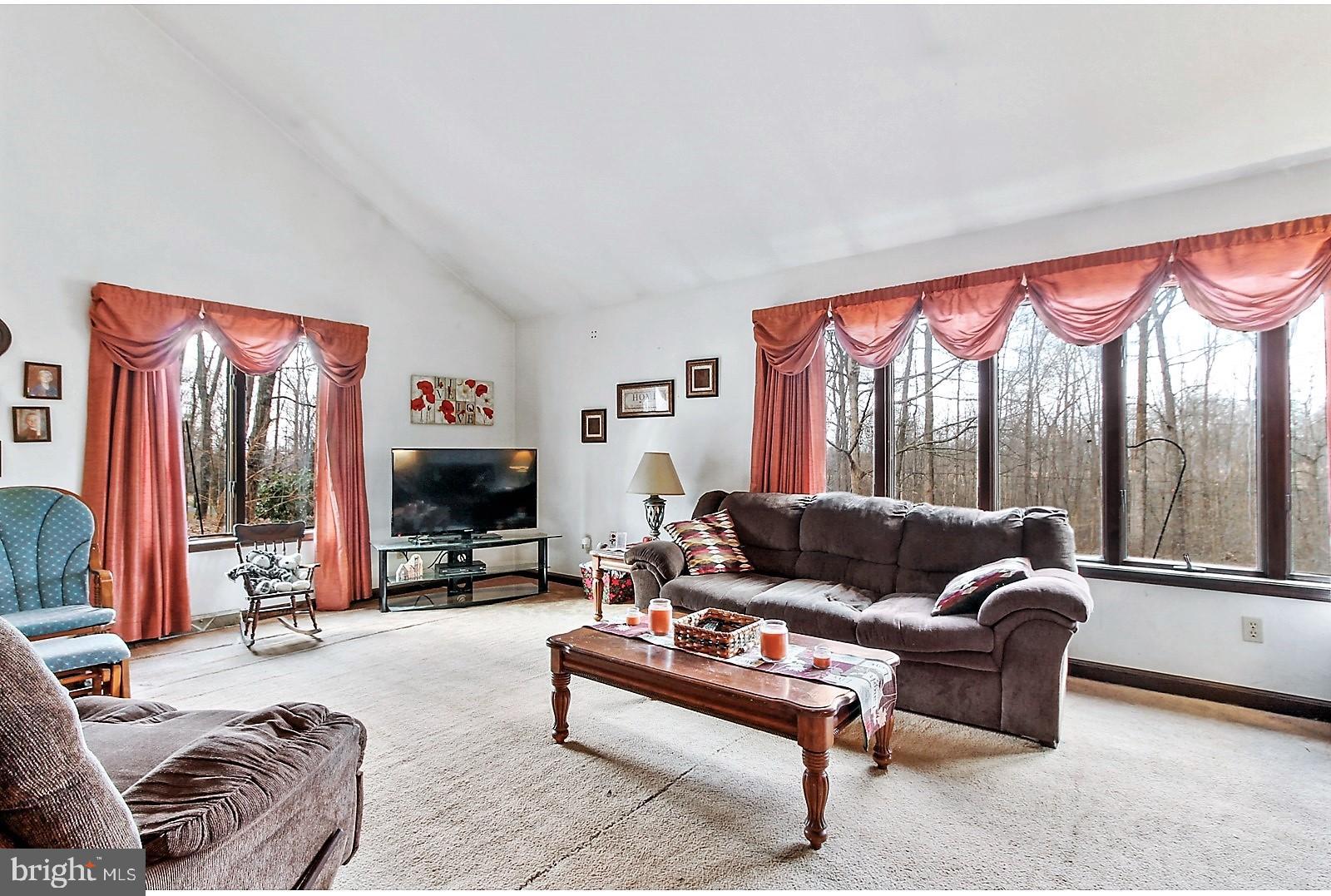 375 Racetrack Road Hanover, PA 17331 - Photo 7 of 25 Gallery Image 7