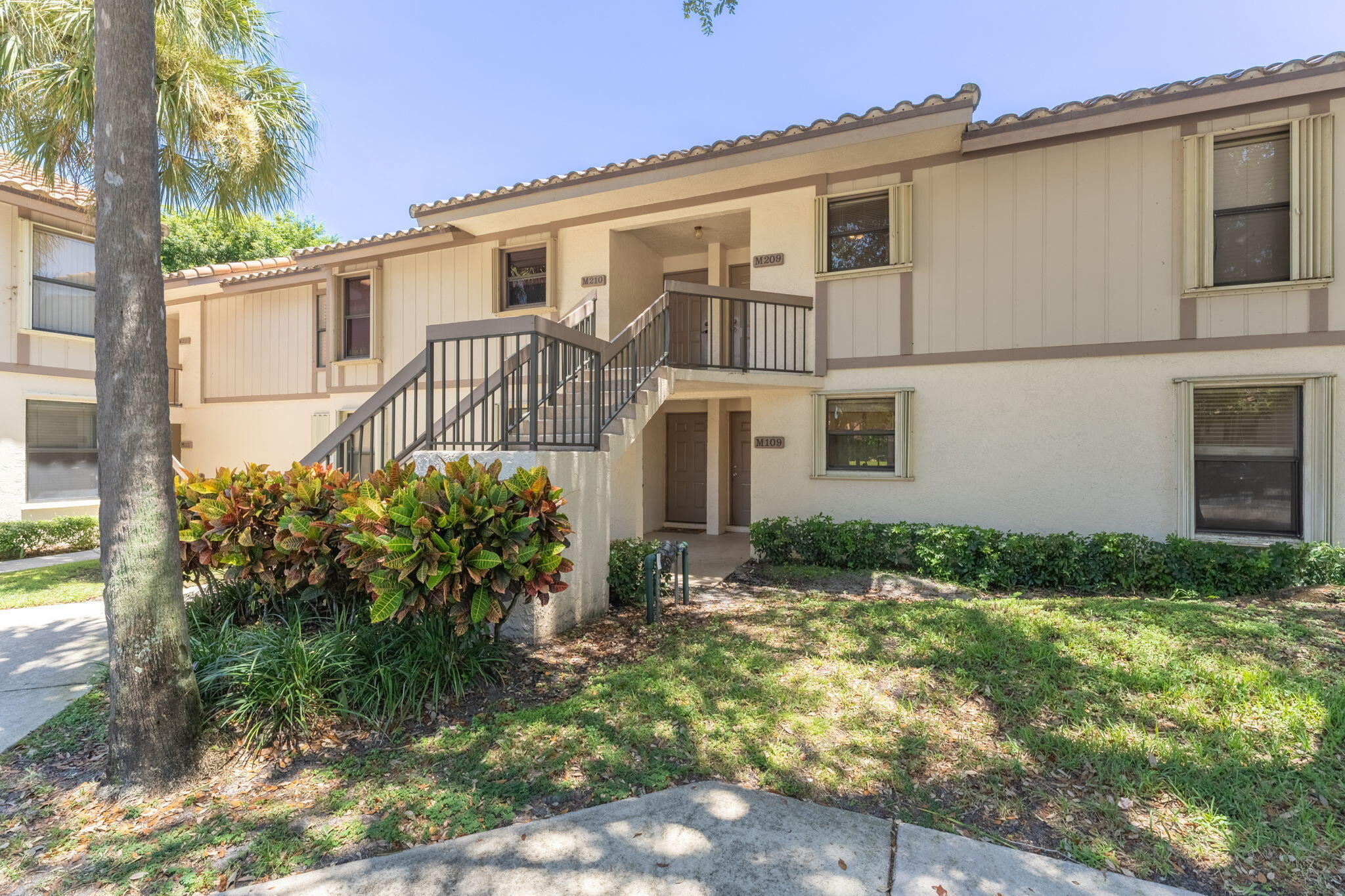 3130 Millwood Terrace, Unit 109 Boca Raton, FL 33431 - Photo 1 of 24 33-web-or-mls-DSC00353-HDR
