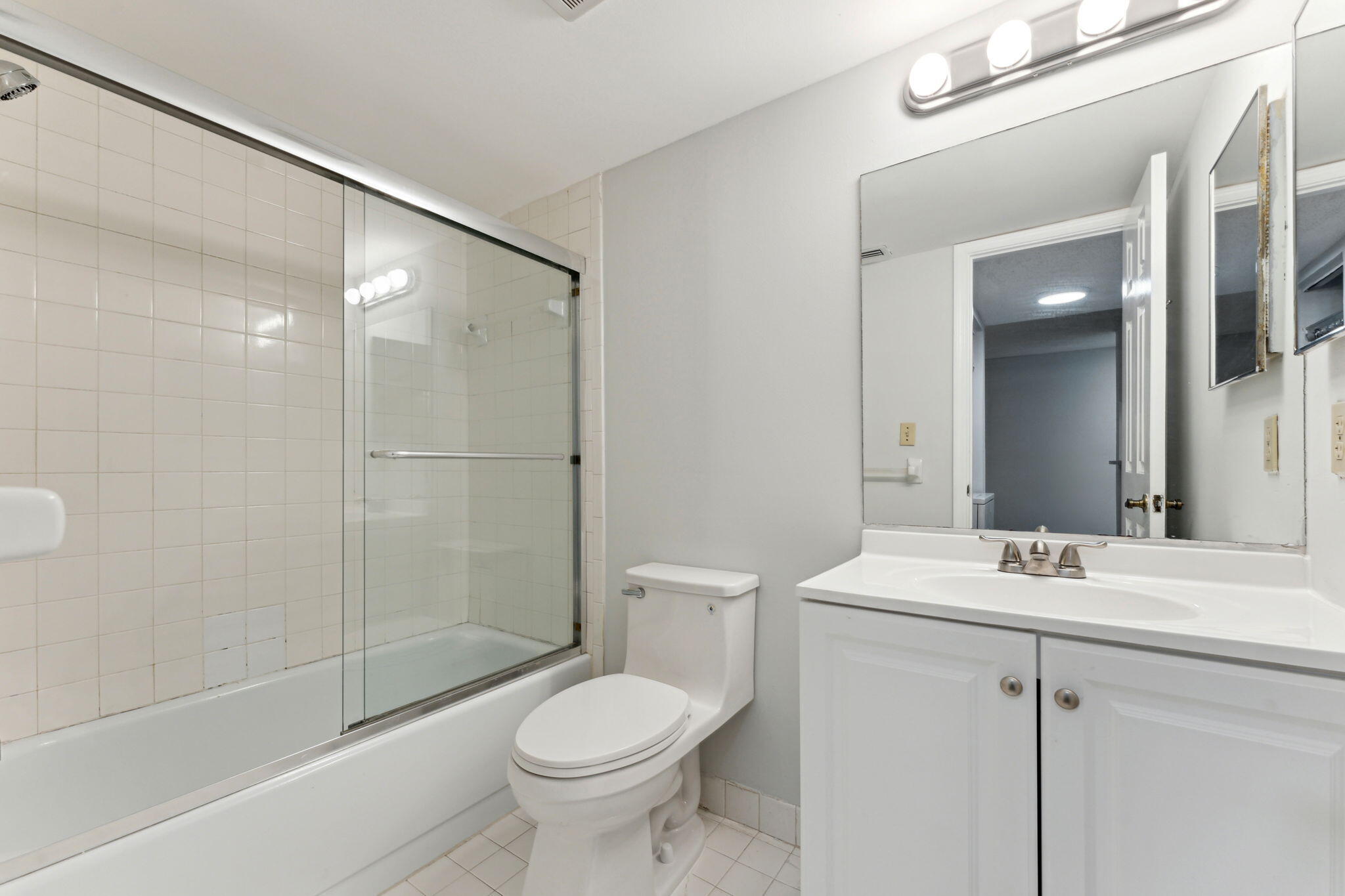 3130 Millwood Terrace, Unit 109 Boca Raton, FL 33431 - Photo 17 of 24 11-web-or-mls-DSC00298
