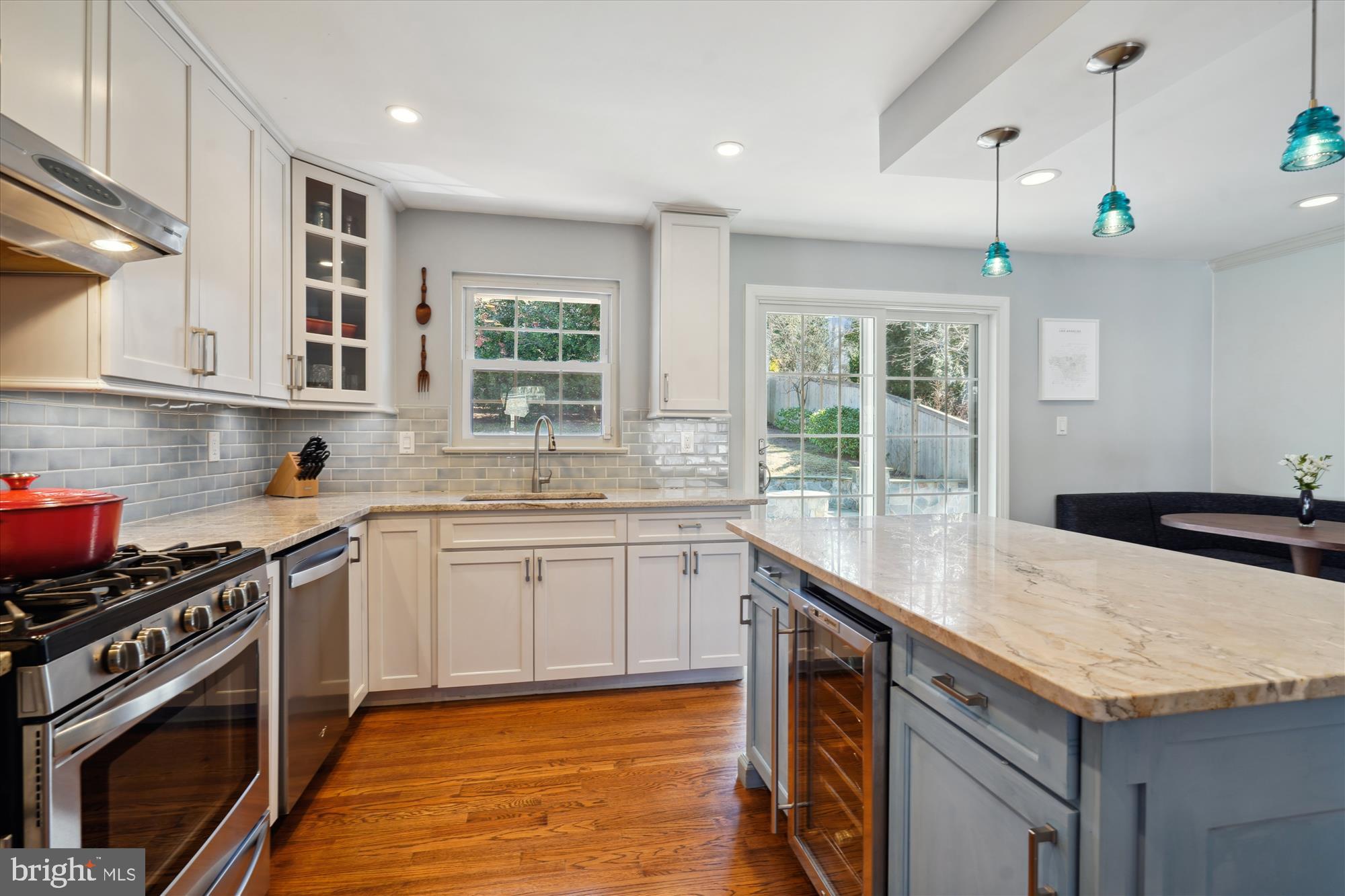 9209 Friars Road Bethesda, MD 20817 - Photo 16 of 47 Kitchen