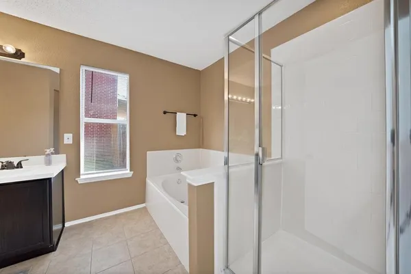 $2,250 | 115 Walnut Drive, Seagoville, TX 75159