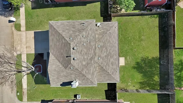 $2,250 | 115 Walnut Drive, Seagoville, TX 75159