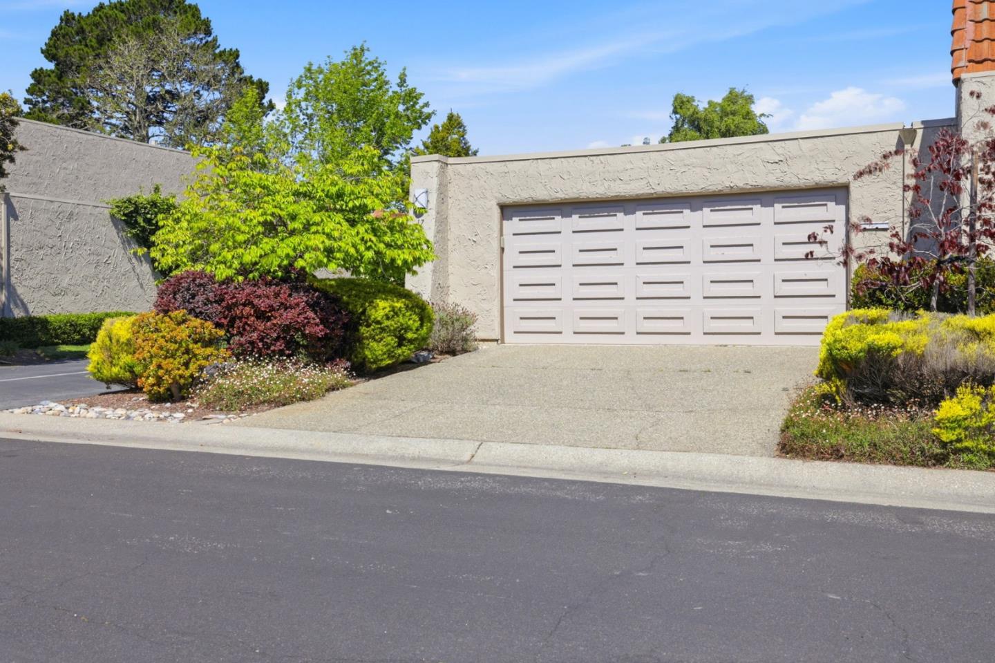 17 Rinconada Circle Belmont, CA 94002 - Photo 2 of 47