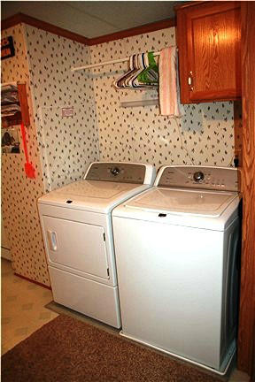 118 Little Timber Ridge Buchanan, VA 24066 - Photo 18 of 48 Laundry Room