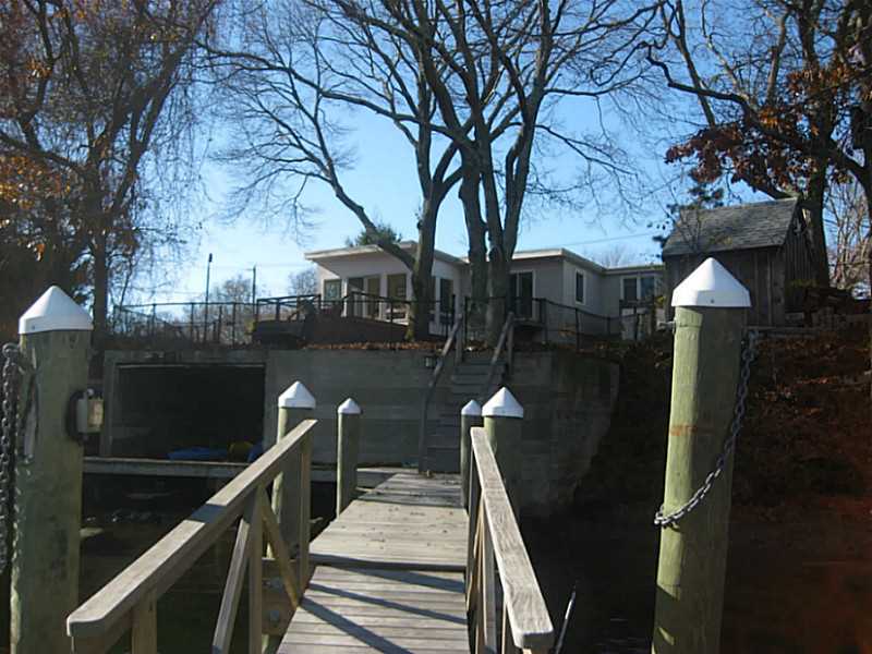 1 Narrows Road Narragansett, RI 02882 - Photo 3 of 25 Waterfront/Dock/Pier.