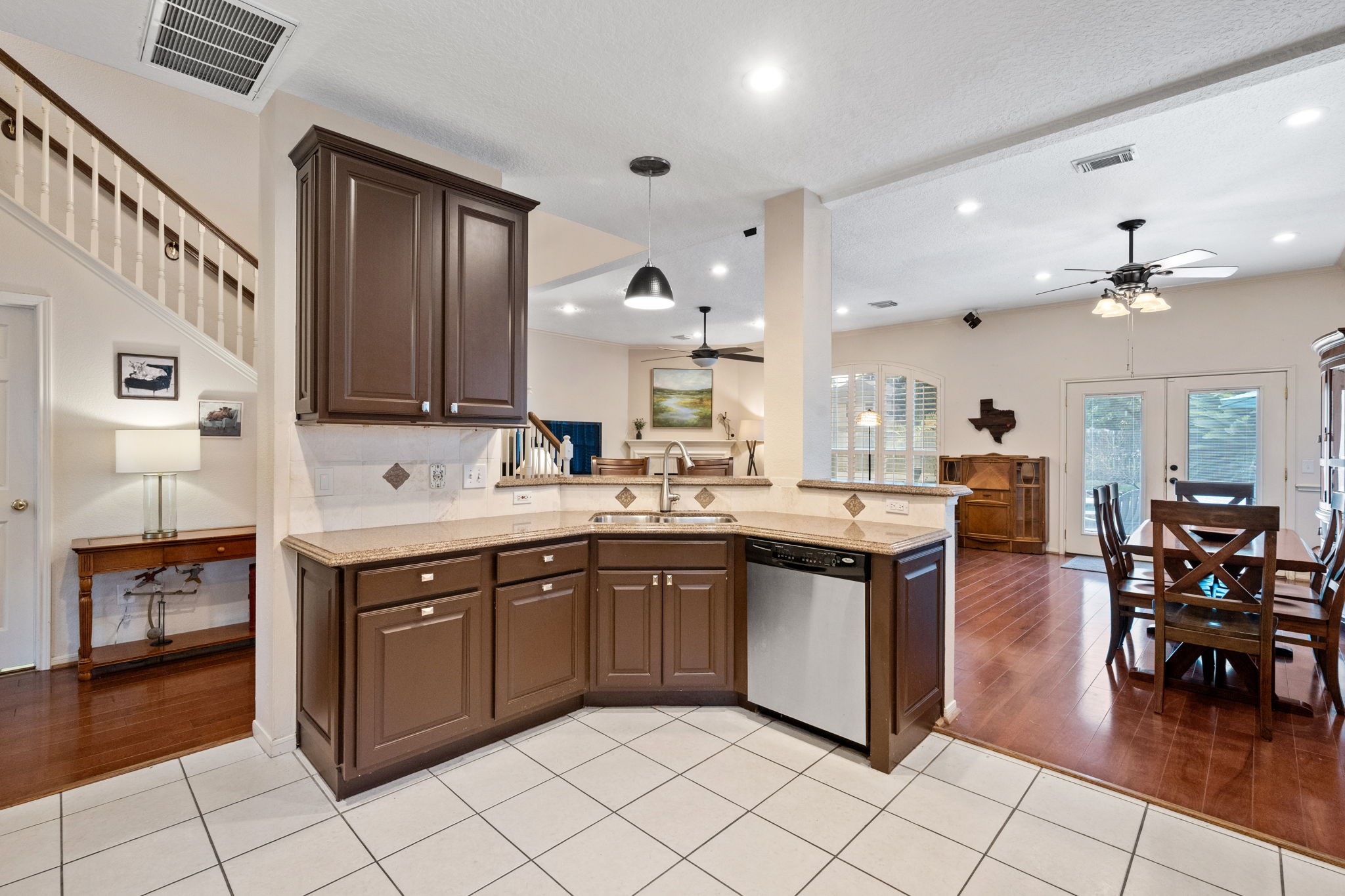 6020 Timber Oaks Ridge Humble, TX 77346 - Photo 12 of 27 Gallery Image 12